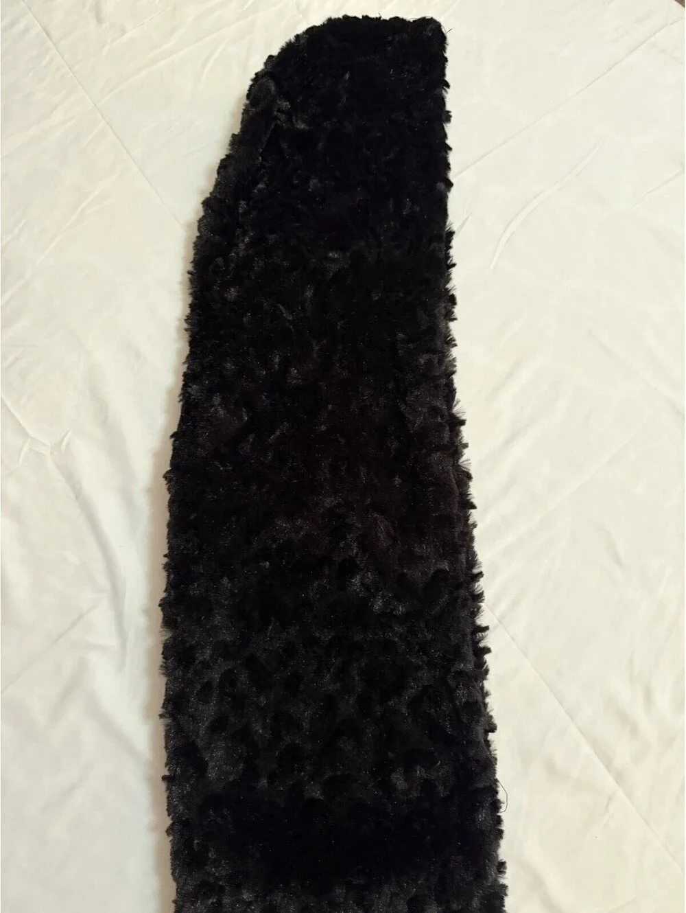 Woman's Black Winter Infinity Scarf Soft Faux Fur